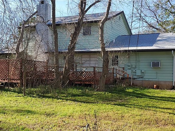 3rd image of 126 Algarita St