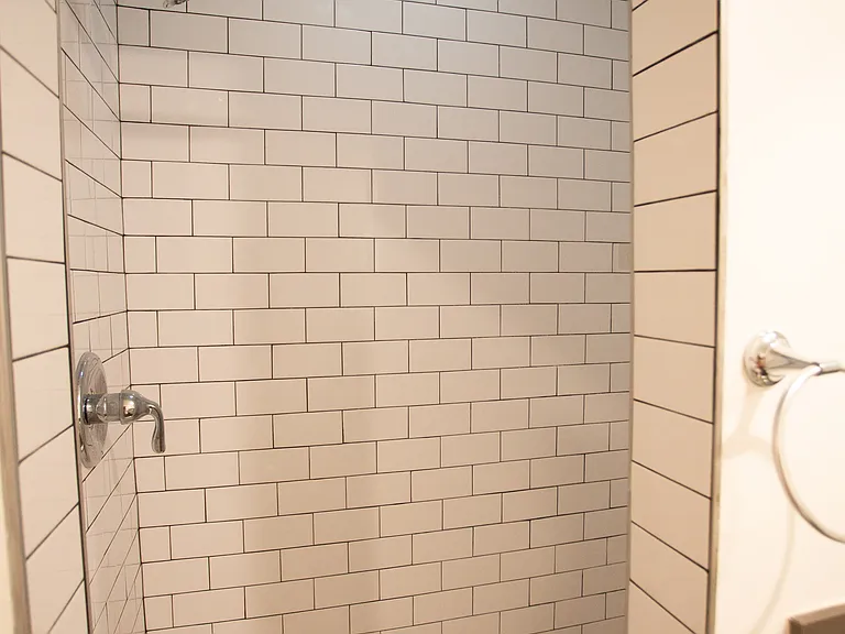 Michigan Apartments — Photo 12