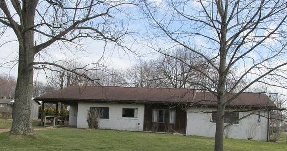 1st image of 415 S Crescent Dr