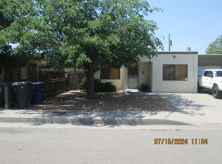 316 Shannon Pl NW #1, Albuquerque, NM 87107