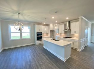 1135 Ashe Meadow Dr, Indian Trail, NC 28079