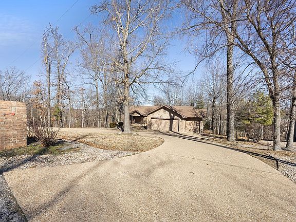 2nd image of 1 Cambria Ln