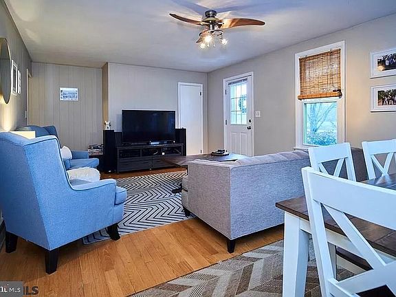 3rd image of 404 Orlando Ave