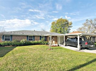 122 Tau St, Belle Chasse, LA 70037