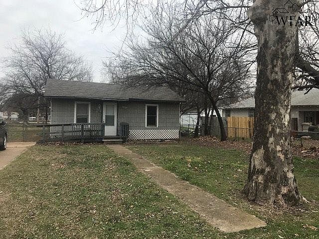 1st image of 1029 Wesley Dr