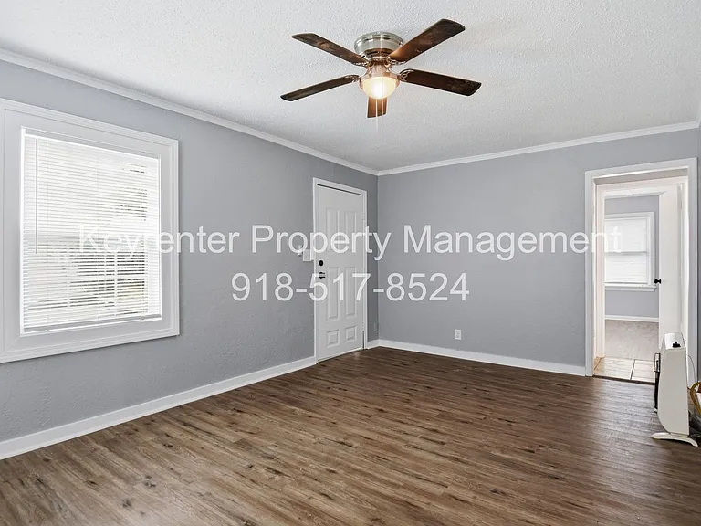 3912 E Admiral Ct — Photo 13