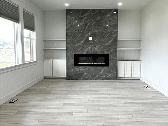 4th image of 3214 W Lakeside Drive
