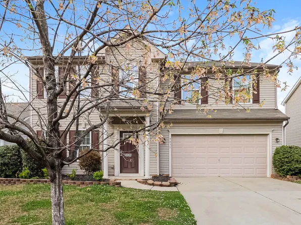 9035 Goldfields Dr, Charlotte, NC 28227