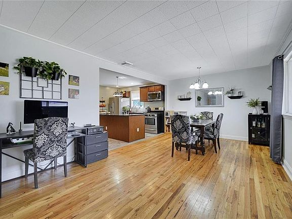 4th image of 84 Duelk Ave