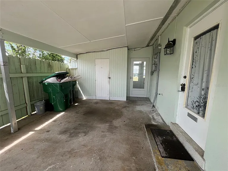 22070 Gatewood Ave — Photo 27