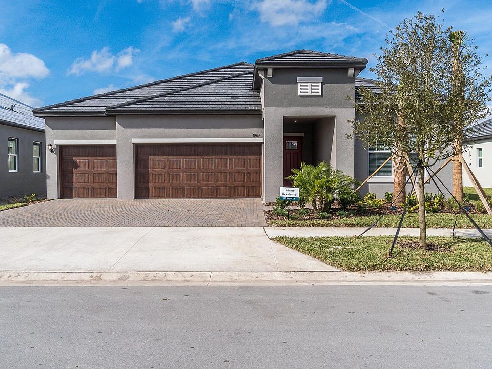 1st image of 10967 Banyan Breeze Blvd