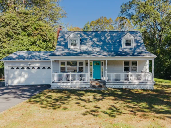 60 Lillian Drive, Trumbull, CT 06611