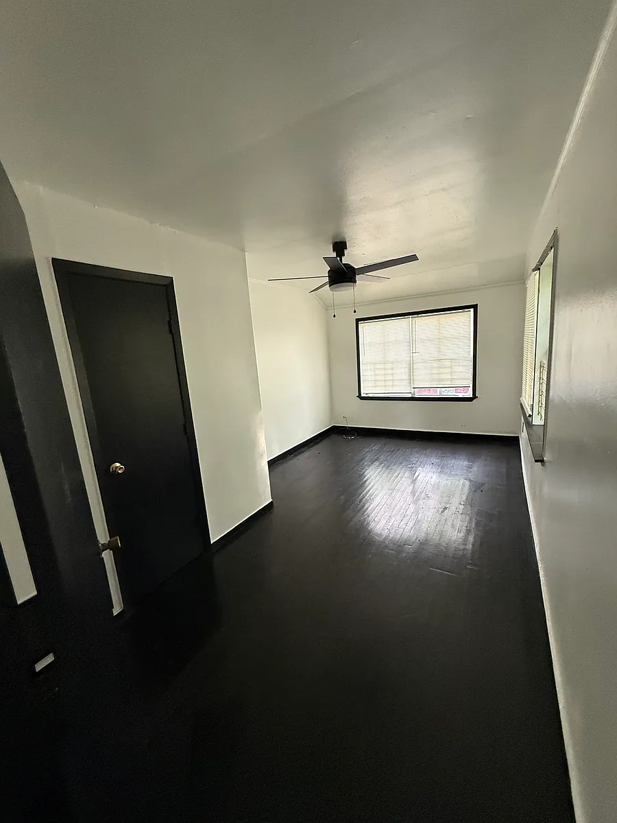 Building Photo - 2951 Downing St #1