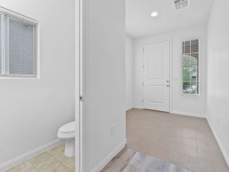9827 Marietta Cellars Ct — Photo 8