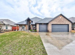 1732 W Trout Way, Mustang, OK 73064