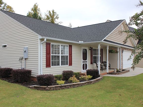 4th image of 105 Lost Lake Dr
