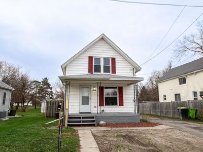 8095 Maple St, Swartz Creek, MI, 48473