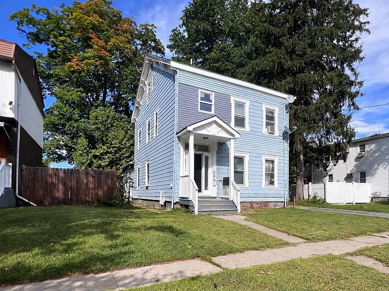 2 bed, 1.0 bath, $1,875 — Photo 1