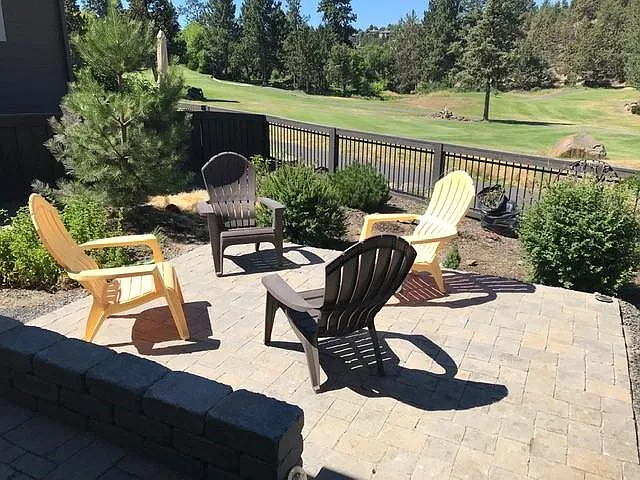 New paver patio (2022)