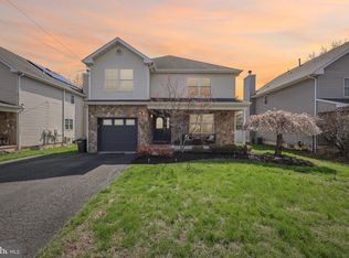 420 William St, Somerville, NJ 08876