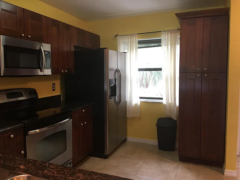 1801 Mariner Dr #16 — Photo 12