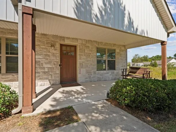 401 Beamer Rd, Calhoun, GA 30701