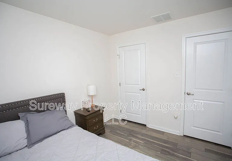 172 Fela Dr — Photo 28