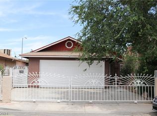 705 Lineshack Ln, Las Vegas, NV 89110