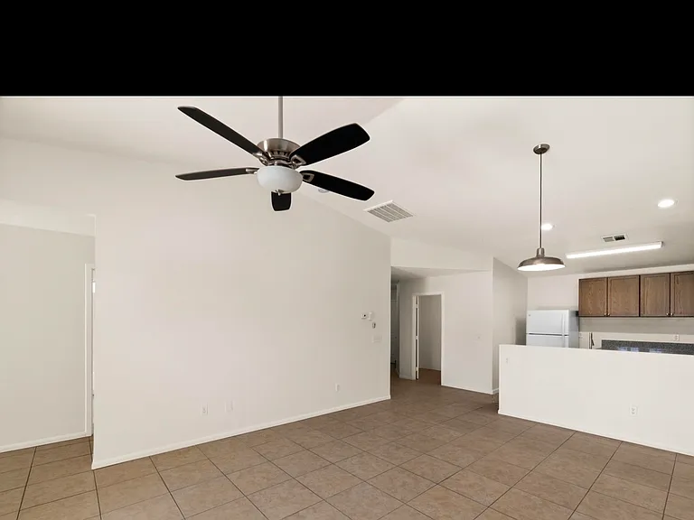 66915 Vista Pl #A — Photo 8