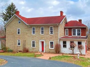164 Poplar Dr, Coal Center, PA 15423