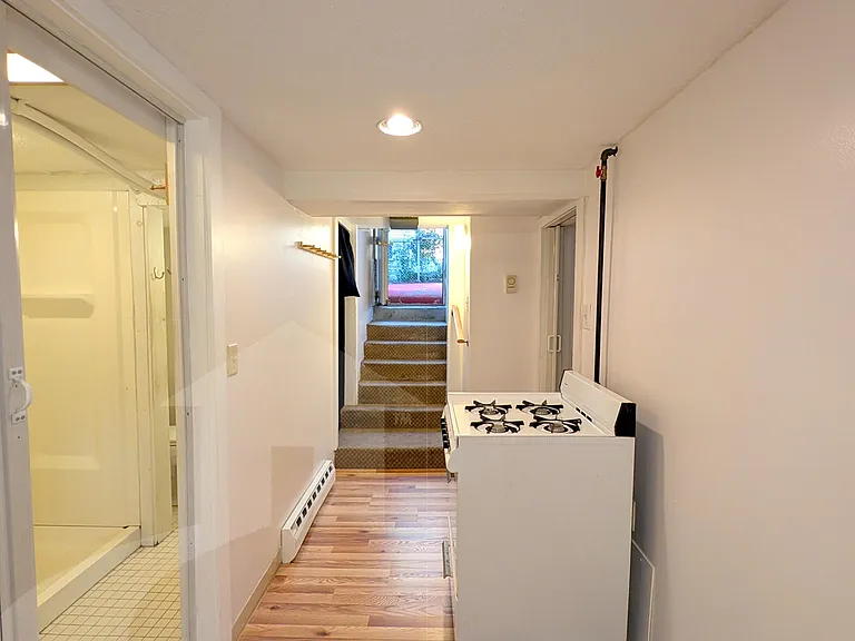 40 Alfred Rd — Photo 10