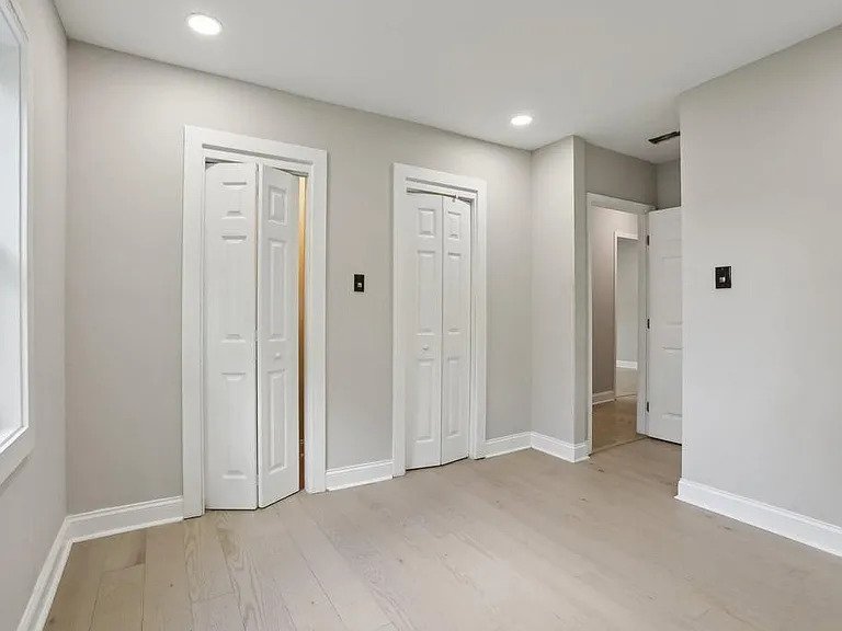 1626 Kenmore St SW — Photo 7