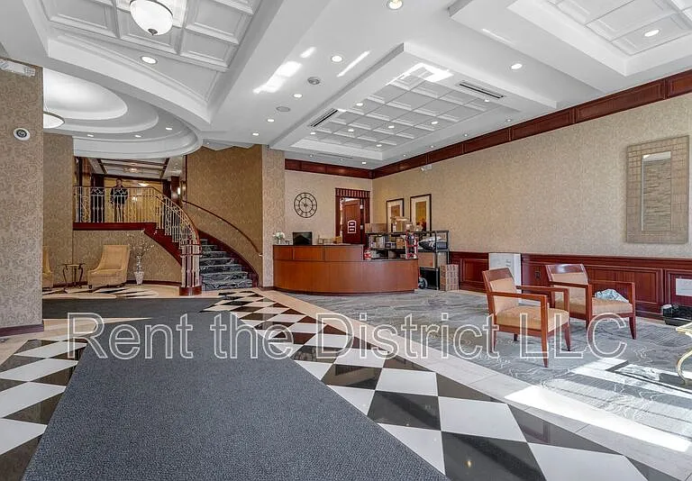 1391 Pennsylvania Ave SE #420 — Photo 12