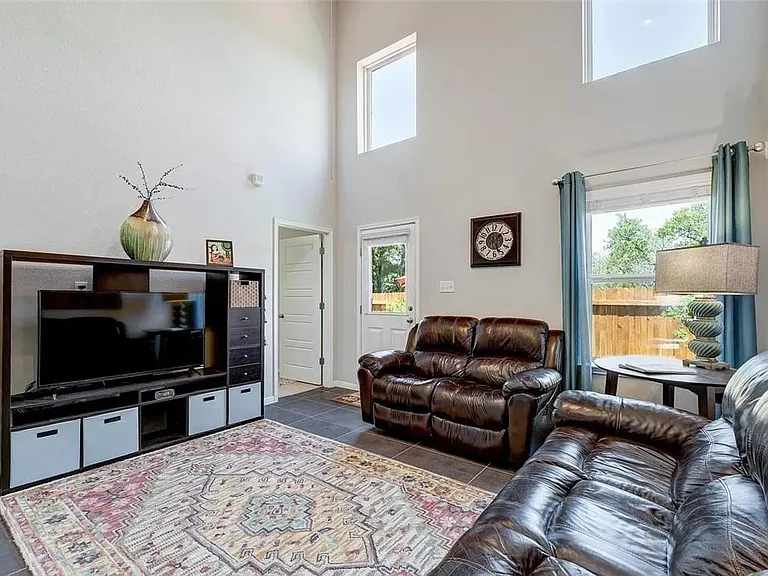 2304 S Lakeline Blvd #213 — Photo 2