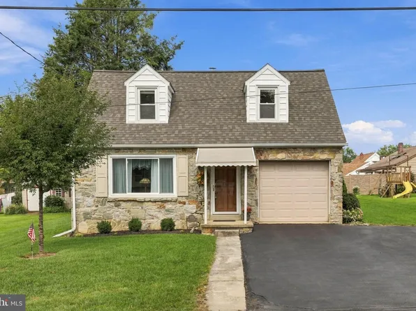1615 Buttercup Rd, Lancaster, PA 17602