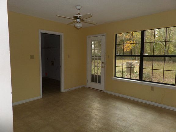 5th image of 359 Pinedale Cir
