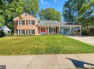 1503 Coat Ridge Rd, Herndon, VA 20170