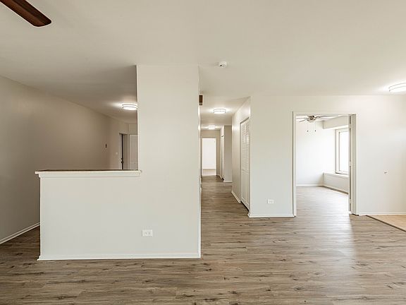 4th image of 4536 Provincetown Dr