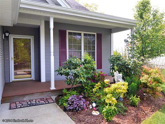 3rd image of 24 Cambridge Cir #24