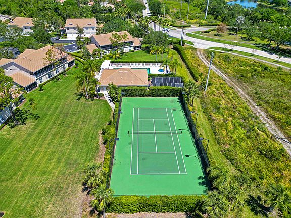 4th image of 6335 Bay Cedar Ln