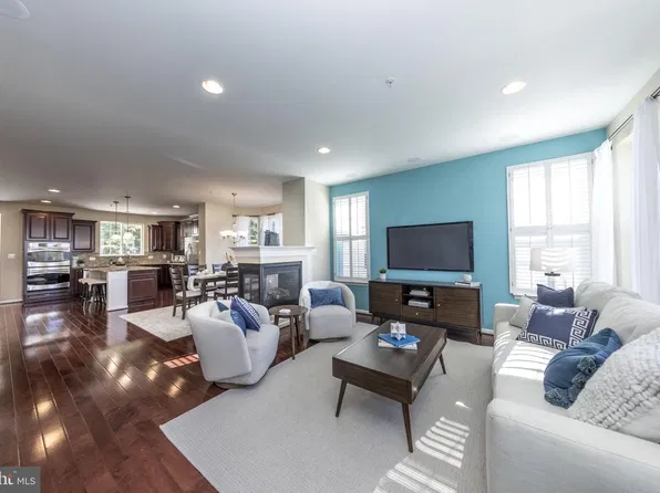 232 Mohegan Dr, Havre De Grace, MD 21078