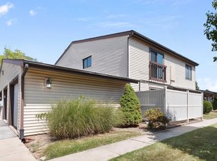 2107 Bayside Ct, Fort Wayne, IN 46804