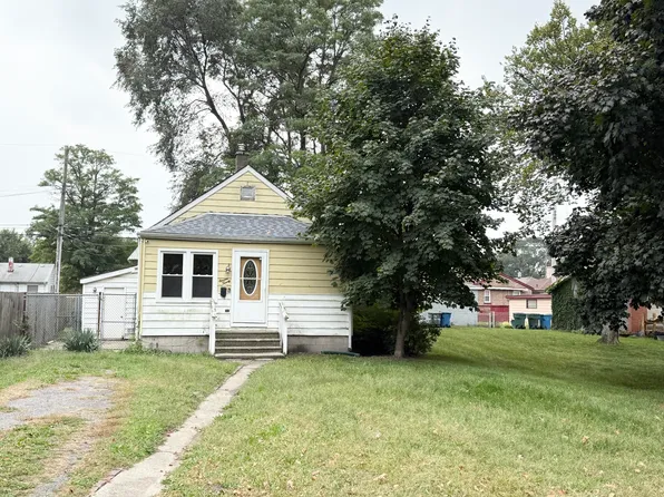 1120 Mulberry St, Hammond, IN 46324