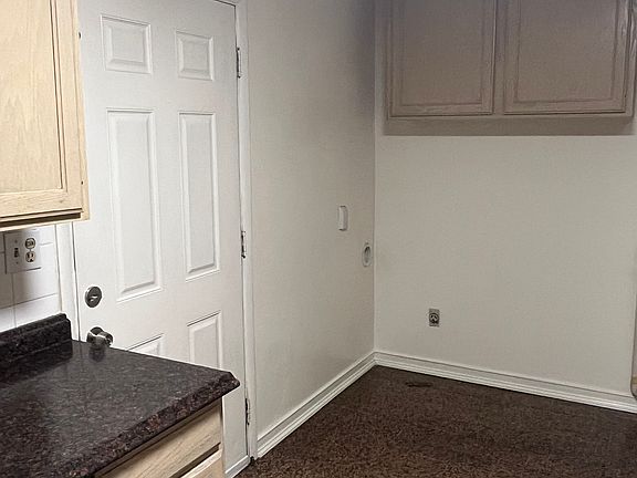 4th image of 1054 N Victoria Way APT 2