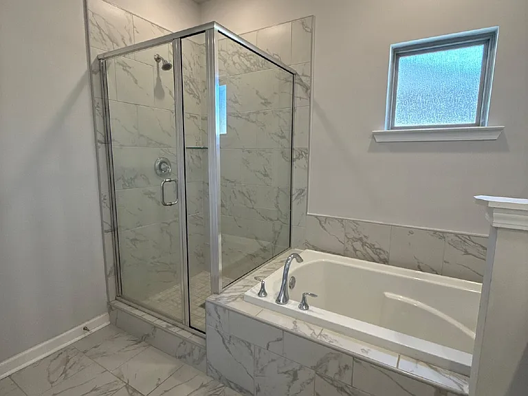 280 Shangrila Way — Photo 16