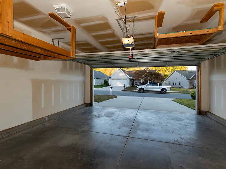 1730 Ridgestone Ln — Photo 15