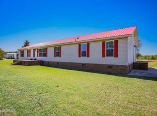 102 Teachey Mac Rd, Magnolia, NC 28453