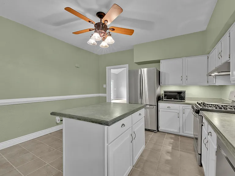 30 W Jackson Rd — Photo 19