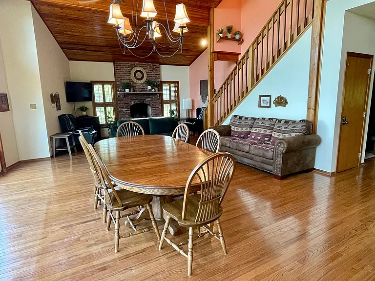 61 Moonridge Ln — Photo 12