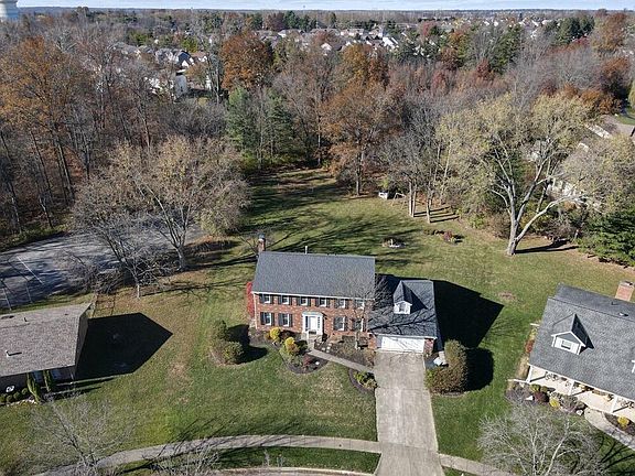 3rd image of 2600 Sonnington Dr